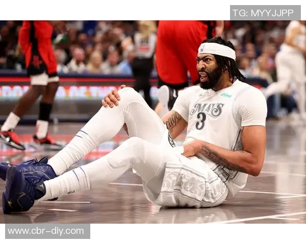 浓眉透露增重68公斤秘诀称赛季中保持体重避免过于单薄